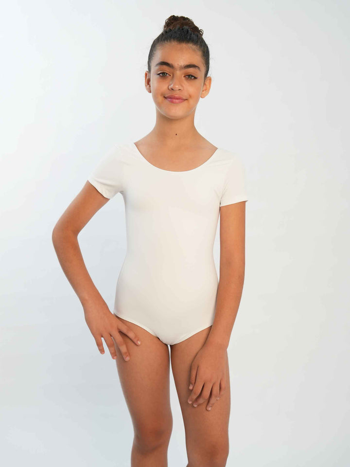 Justaucorps de ballet à manches courtes pour fille, style classique et sobre, encolure arrondie et dos dégagé, parfait pour les cours quotidiens de ballet et les performances, couleur blanc