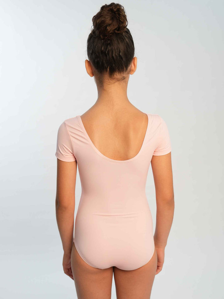 Justaucorps de ballet à manches courtes pour fille, style classique et sobre, encolure arrondie et dos dégagé, parfait pour les cours quotidiens de ballet et les performances, couleur rose clair - vue arrière