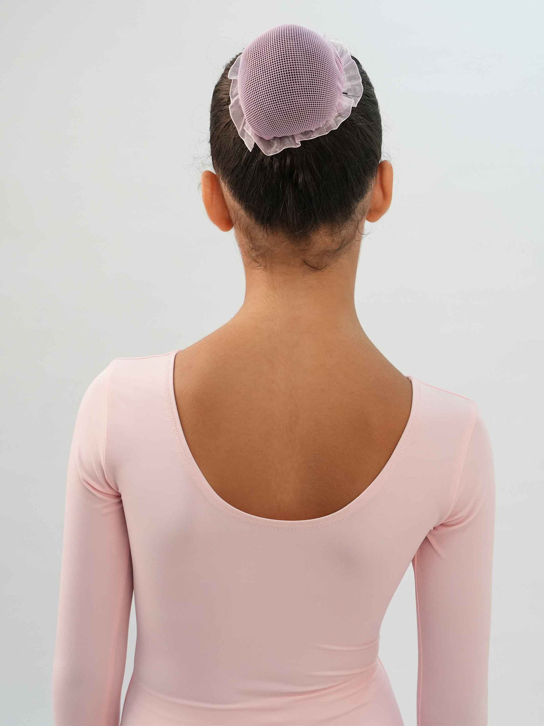 Justaucorps de ballet à manches longues pour fille, couleur rose clair, conçu pour le confort et la performance en danse classique - vue arrière