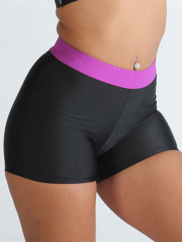 Short de danse taille basse violet - vue latérale - bande élastique confortable